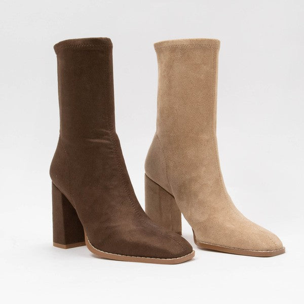 Camille Bootie (chocolate)