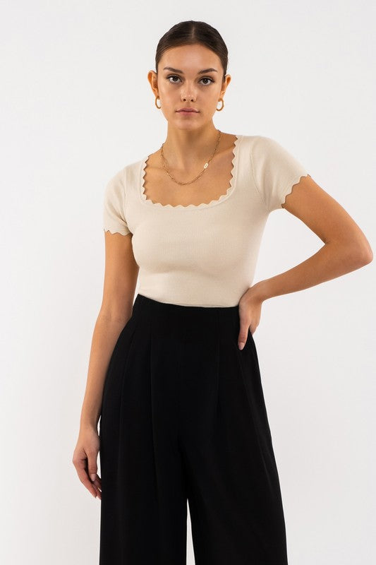 Scalloped Edge Baby Tee (oatmeal)