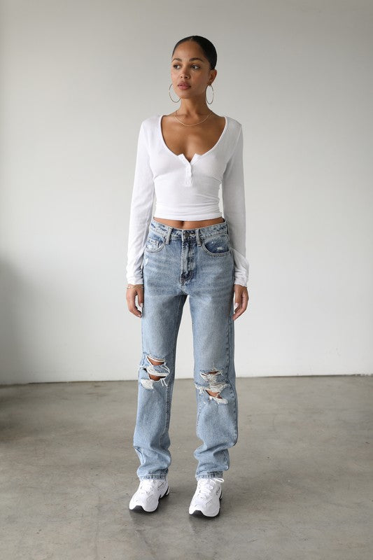 Distressed Straight Leg Jeans (medium)