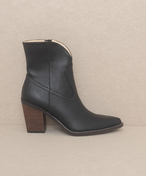 The Harmony Bootie (black)