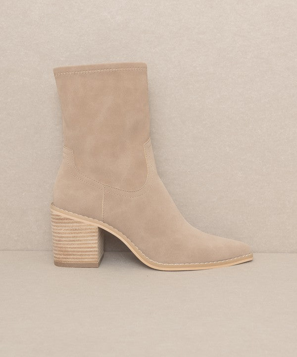 Vienna Cedarwood Suede Boot