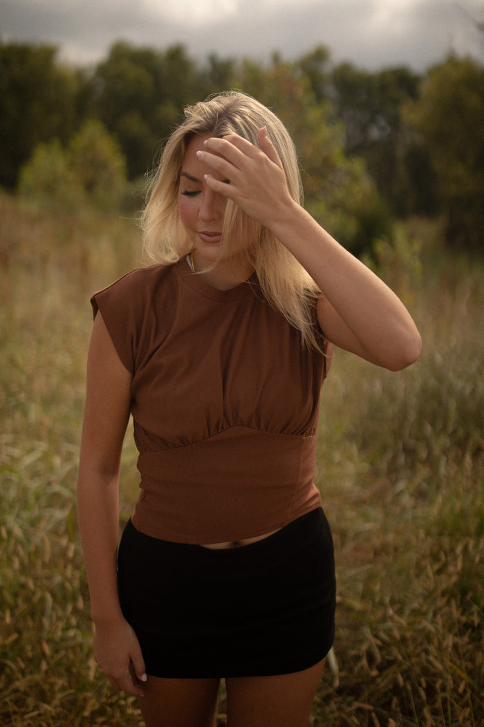 Mary Gathered Knit Top (camel)