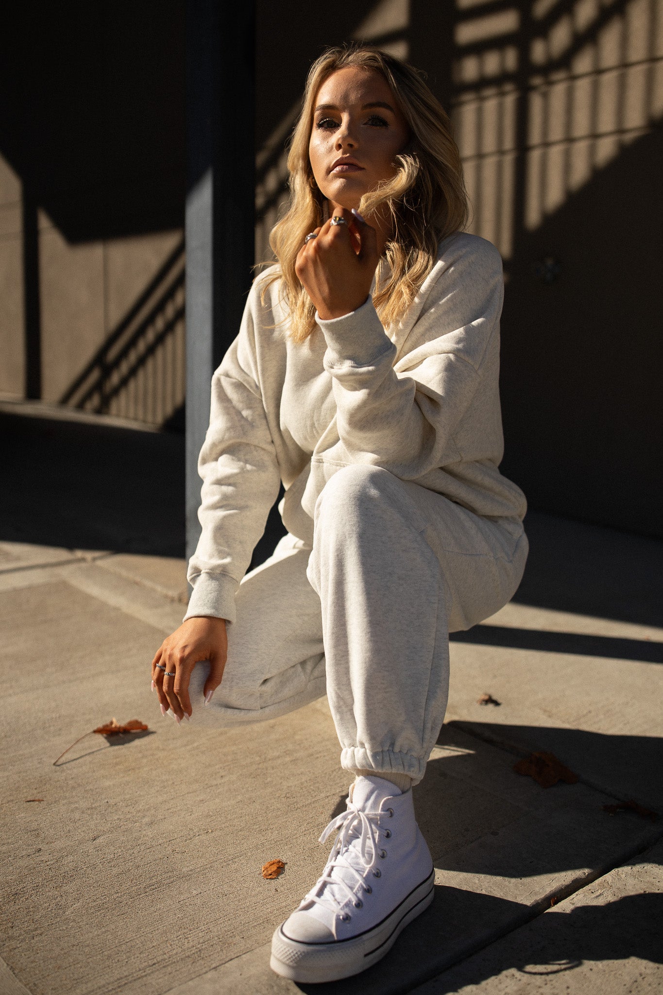 The Parker Pullover (white melange)