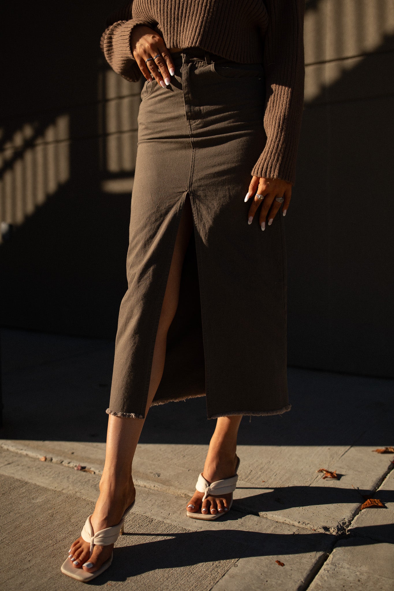 Leo Denim Maxi Skirt (chocolate)