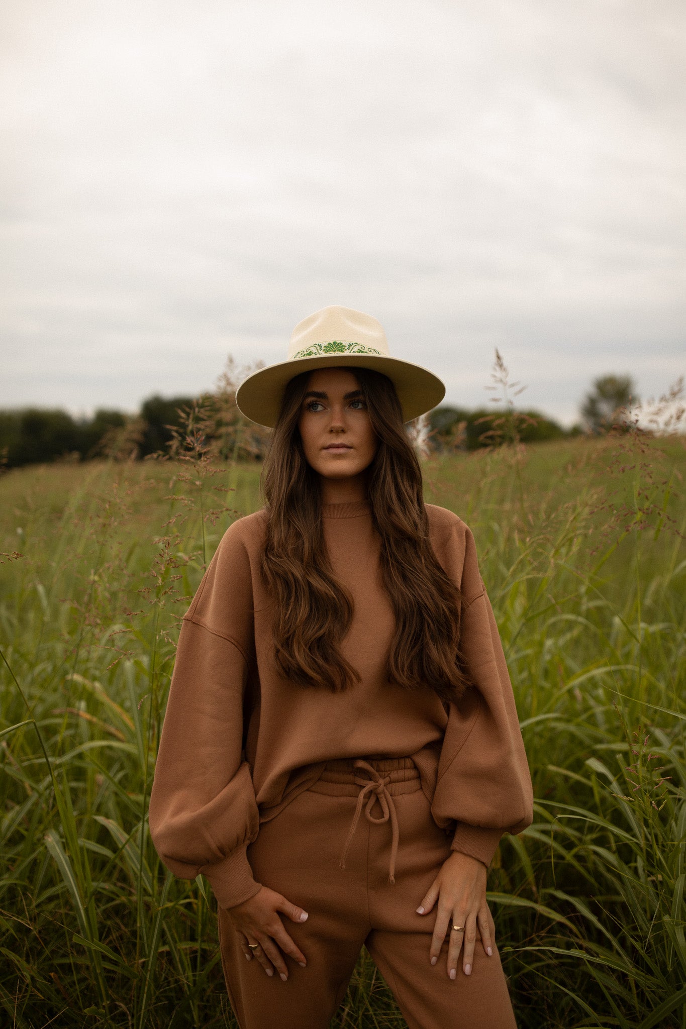 The Sweat Set Pants (deep camel)