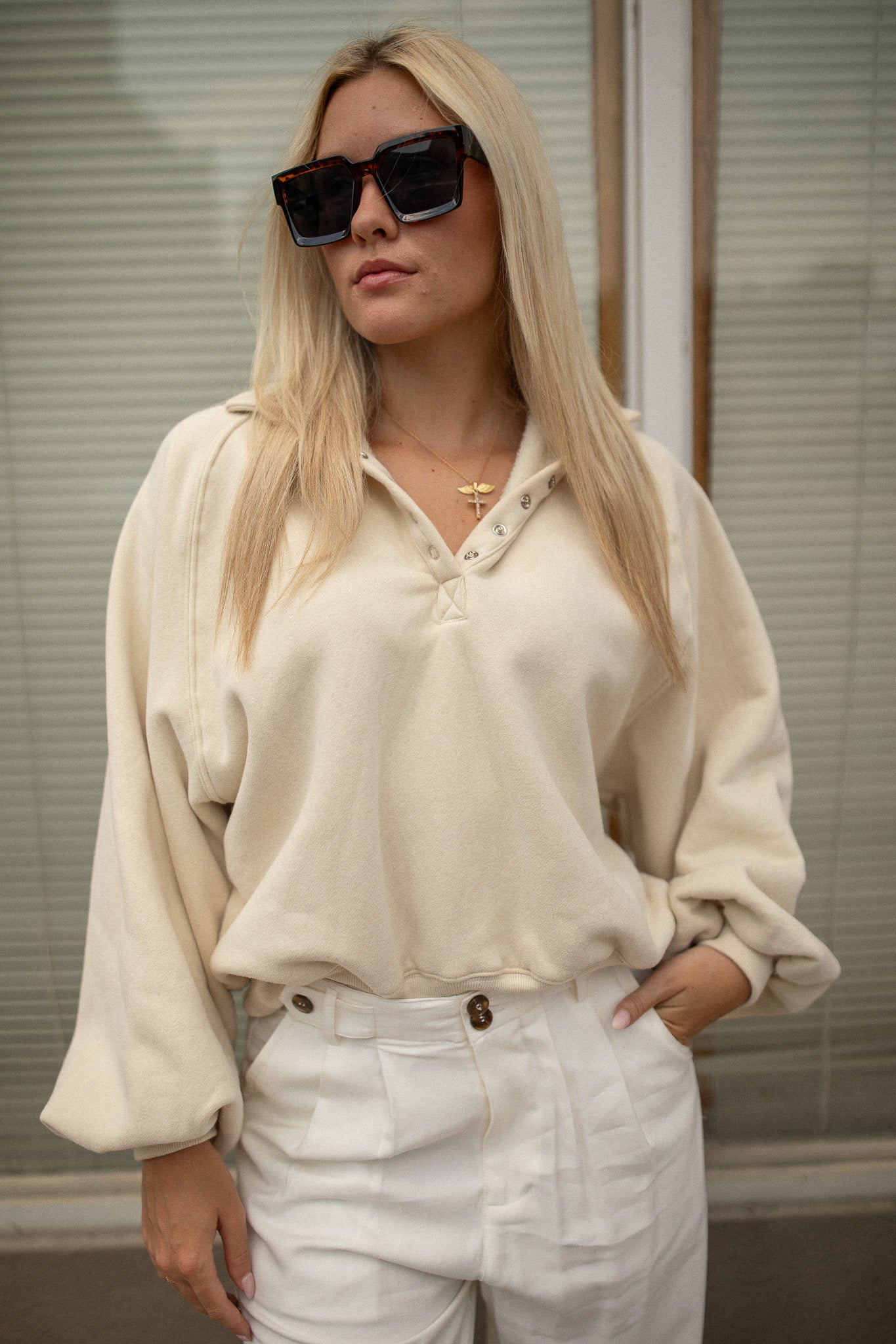 College Prep Sweatshirt (cream)