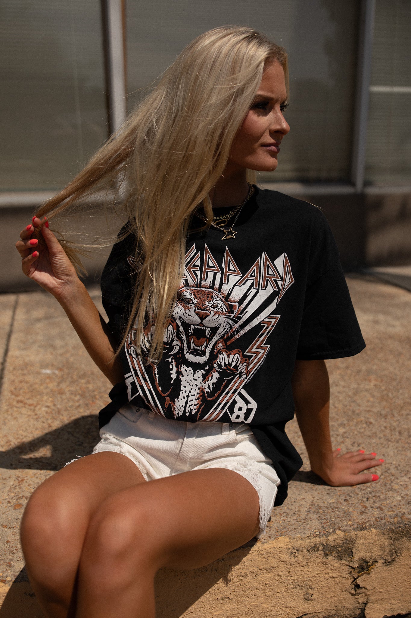 Junk Food - Unisex Love Bites Vintage Tee