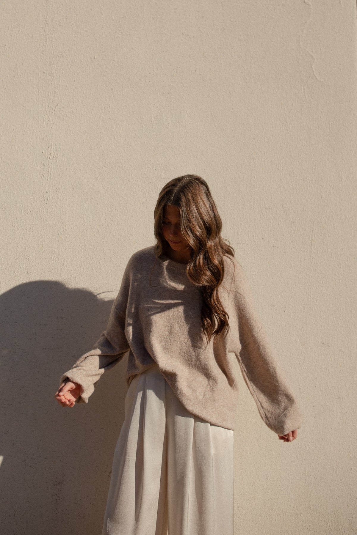 BEST SELLER Homebody Sweater (taupe) - GEORGE-MARY'S
