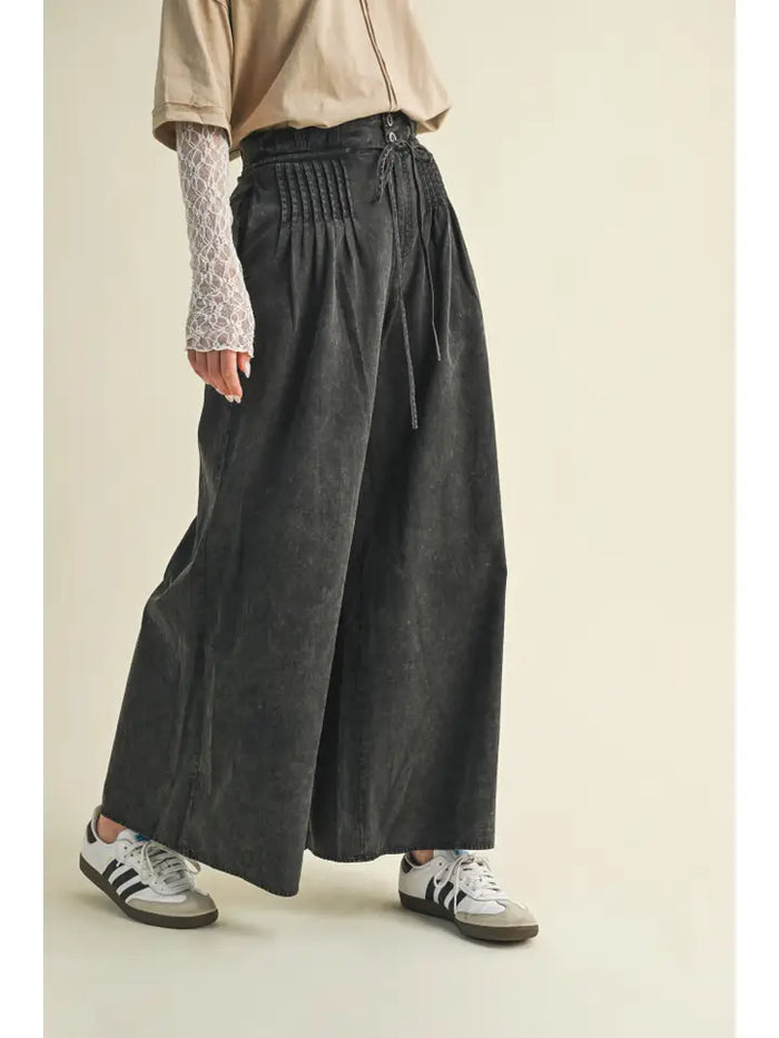 The Pintuck Pants (black)