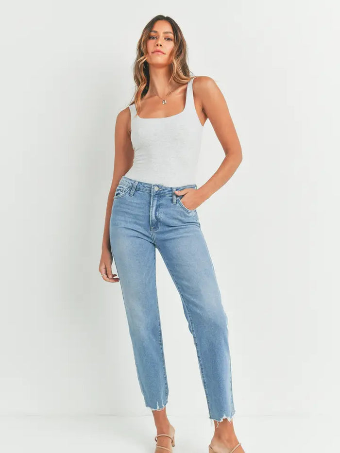 The Vintage Straight Jeans