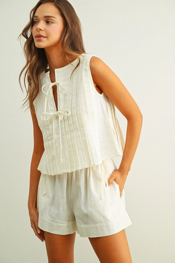 Beckett Linen Pleat Top (cream) - GEORGE-MARY'S