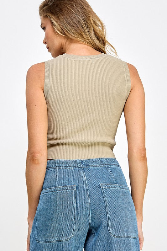 Ribbed Cropped Sleeveless Top (taupe)