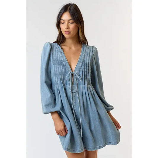 Denim Pleated Romper (lt denim)