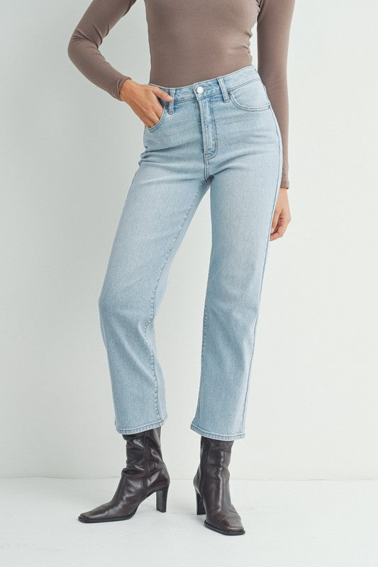 Vintage Straight Leg Jean