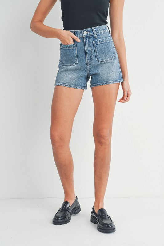 Patch Pocket Shorts (medium)
