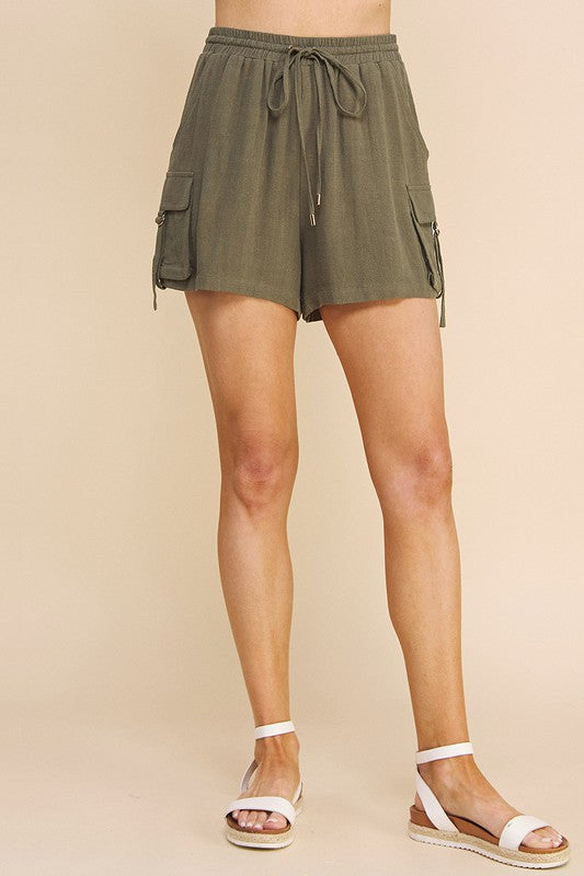 SALE Linen Cargo Shorts (olive)
