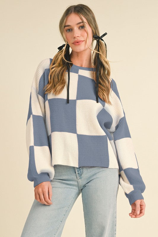 Checkerd Sweater (lt blue)