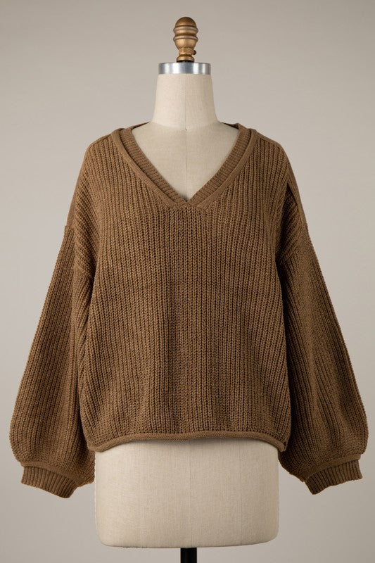 Dasher V-Neck Sweater (camel)