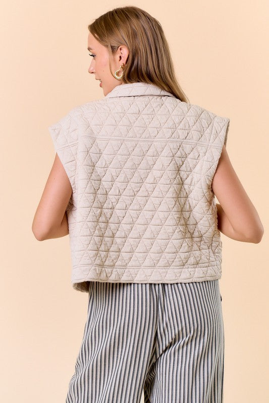 Quilted Flap Collar Vest (oat)