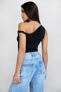 Jaime Asymmetrical Top (black)