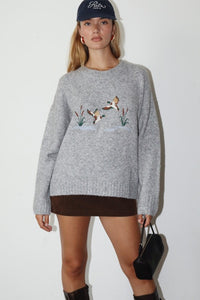 Embroidered Duck Sweater (grey)