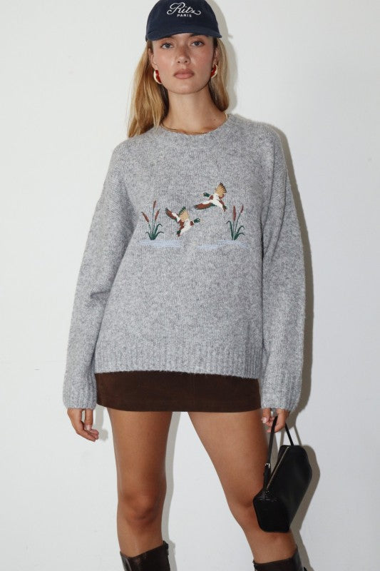 Embroidered Duck Sweater (grey)