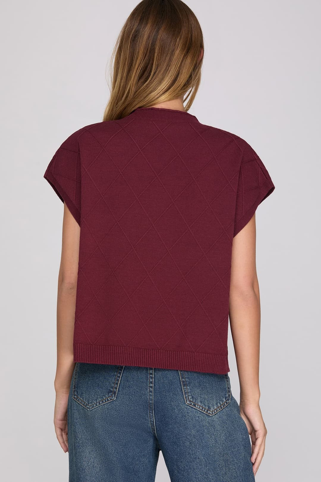 Diamond Pattern Vest (maroon)