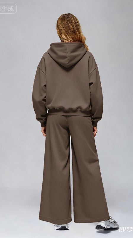Kendall Oversized Sweat Pants (brown)