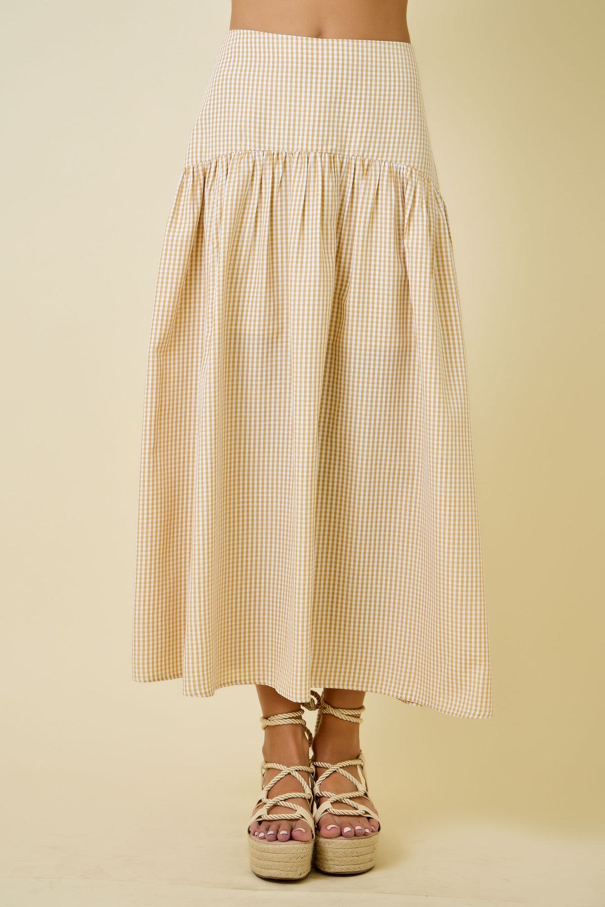 Gingham Cuved Yoke Skirt (tan)