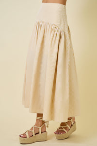 Gingham Cuved Yoke Skirt (tan)