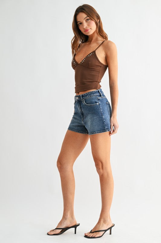 Classic Hem Short (dark)