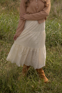 Eyelet Maxi Skirt (beige)