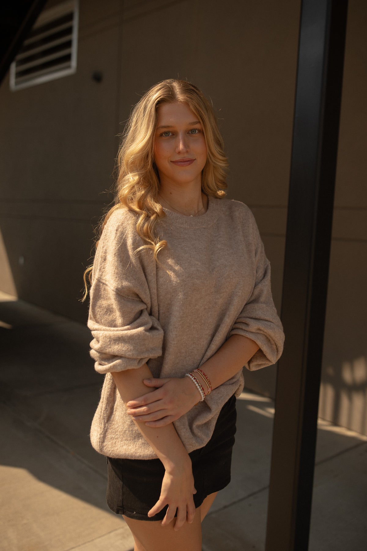 Homebody Sweater (taupe)