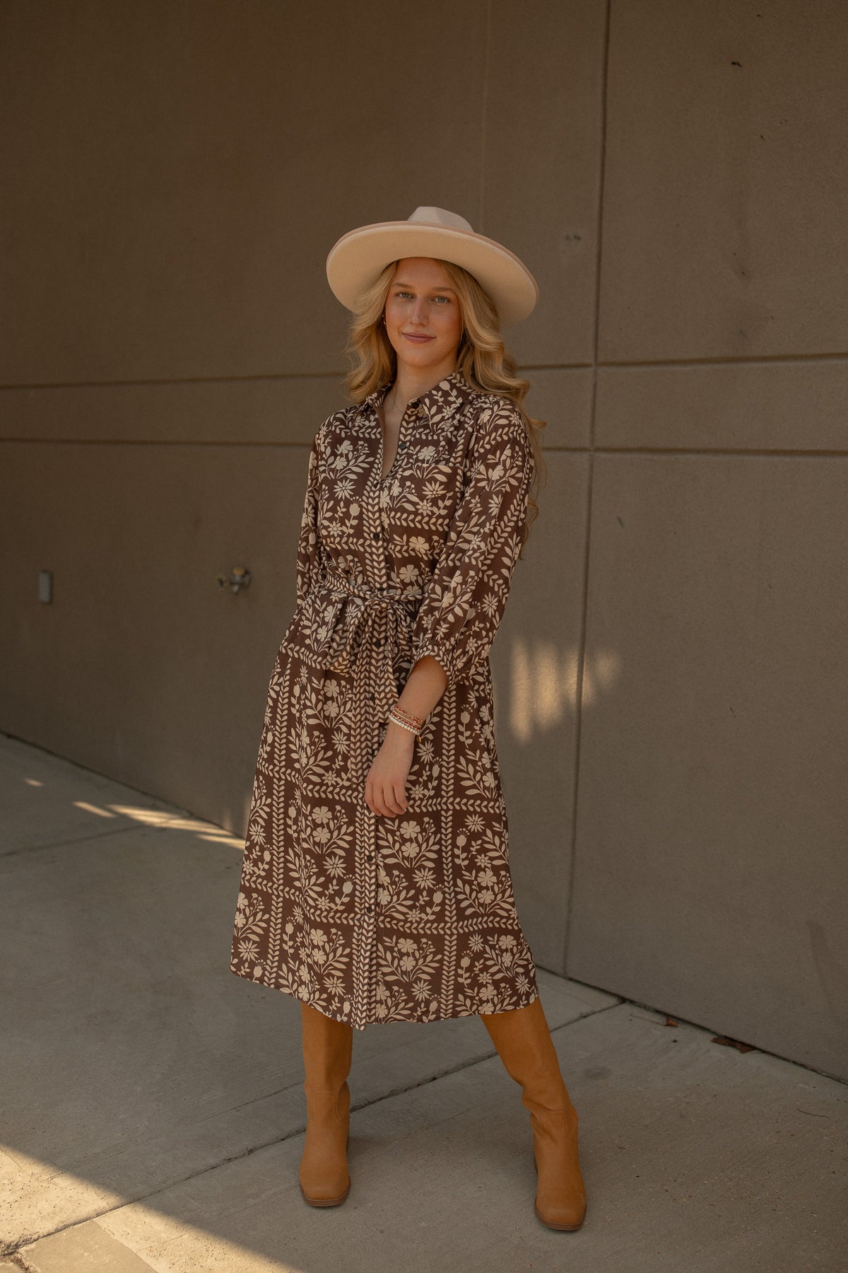 Adeleine Floral Shirt Dress (brown)