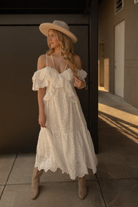 Mila Eyelet Maxi Dress (white)