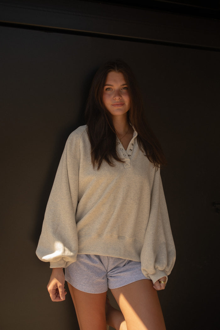 College Prep Sweatshirt (white melange)