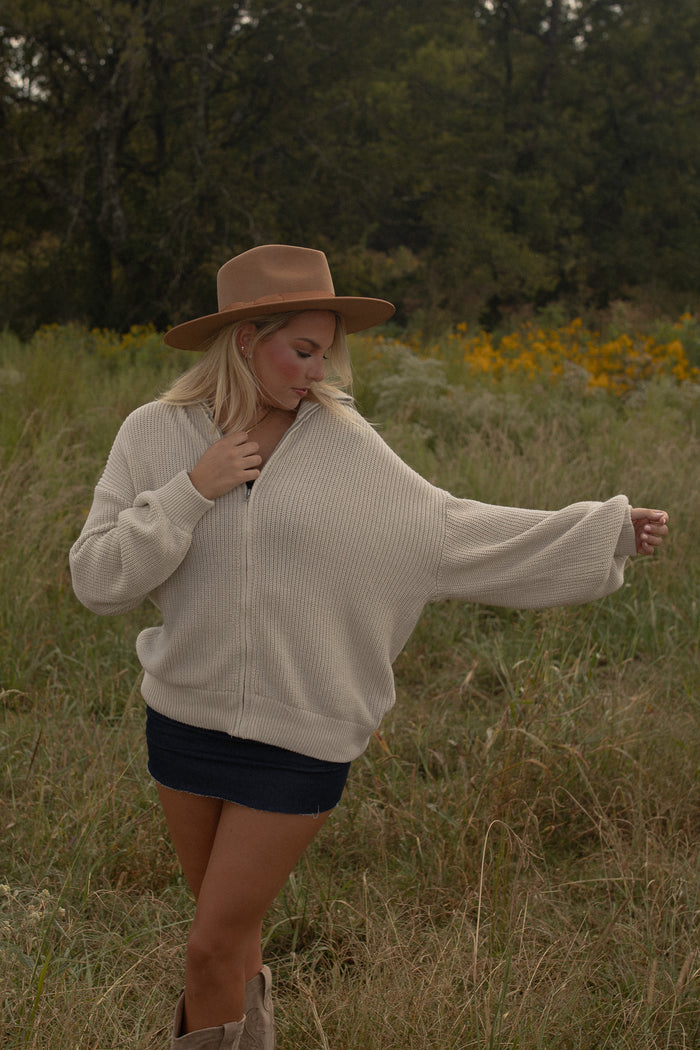 Late Sundays Zipper Cardigan (taupe)