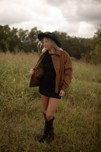 The Reverie Suede Jacket (dune)