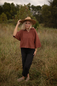 The Townes Collared Top (brown)