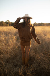 The Reverie Suede Jacket (dune)