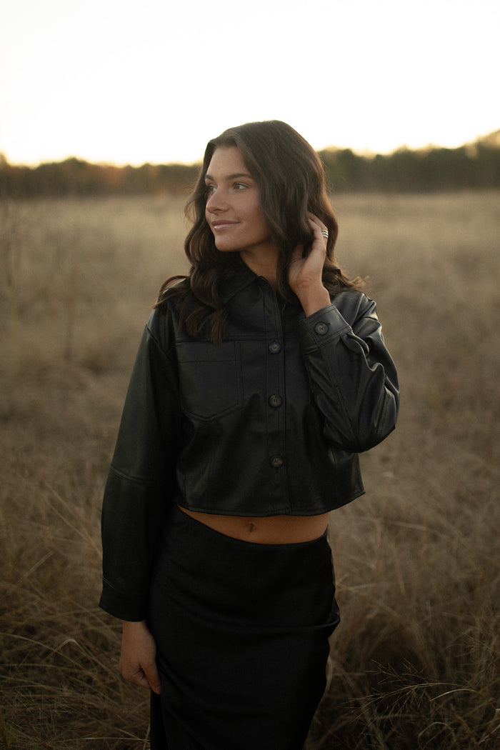 Cropped Leather Jacket (black)