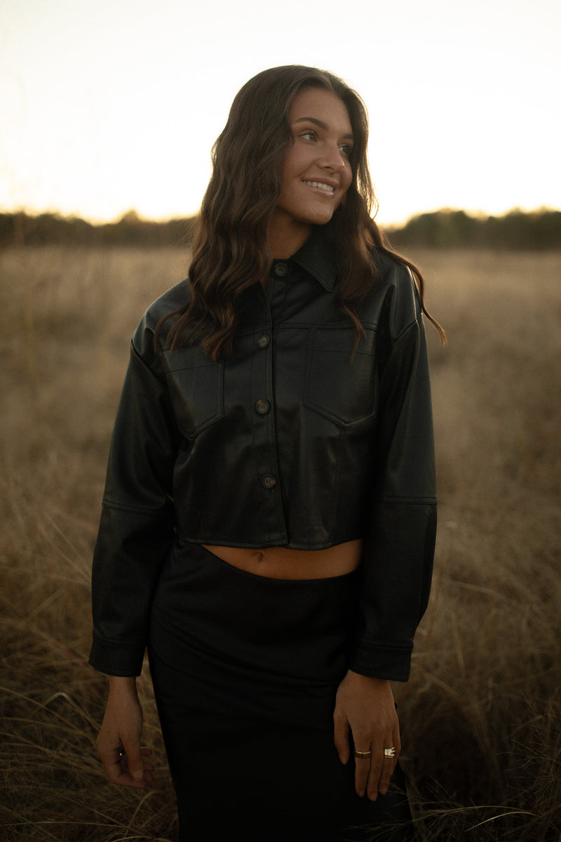 Cropped Leather Jacket (black)