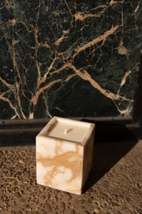 Calacatta Borghini Marble Candle