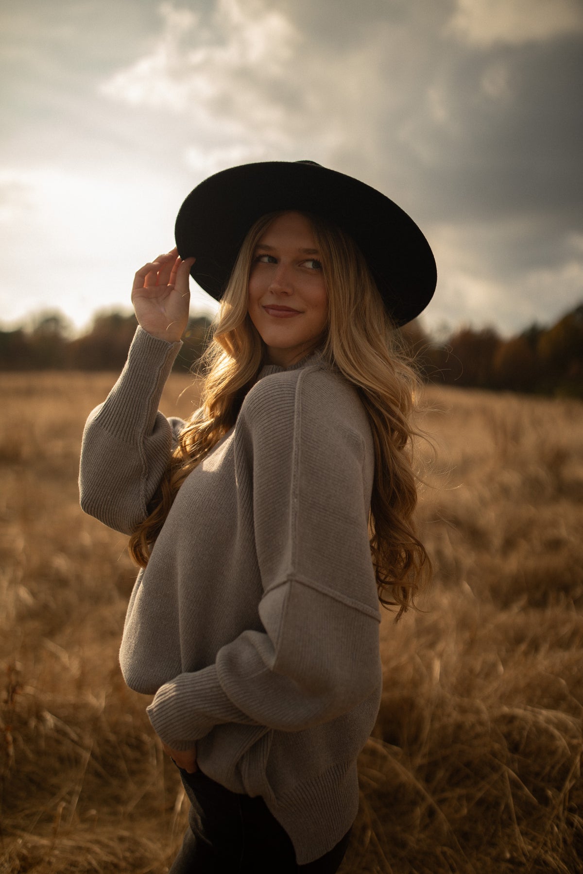 The Oliver Sweater (heather grey)