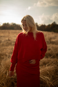 Cropped Boxy Sweater (ruby)