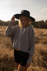 Cropped Boxy Sweater (heather grey)