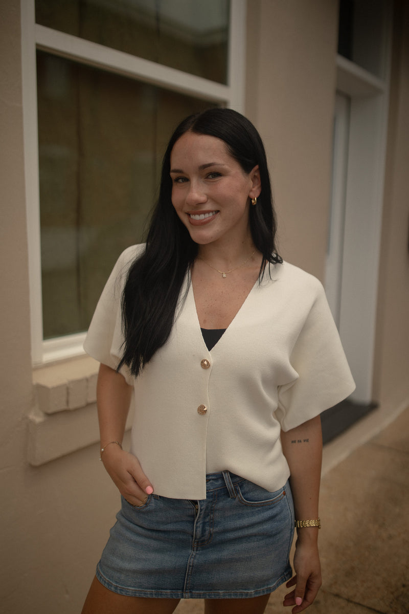 Metal Button Gameday Cardigan (ivory)
