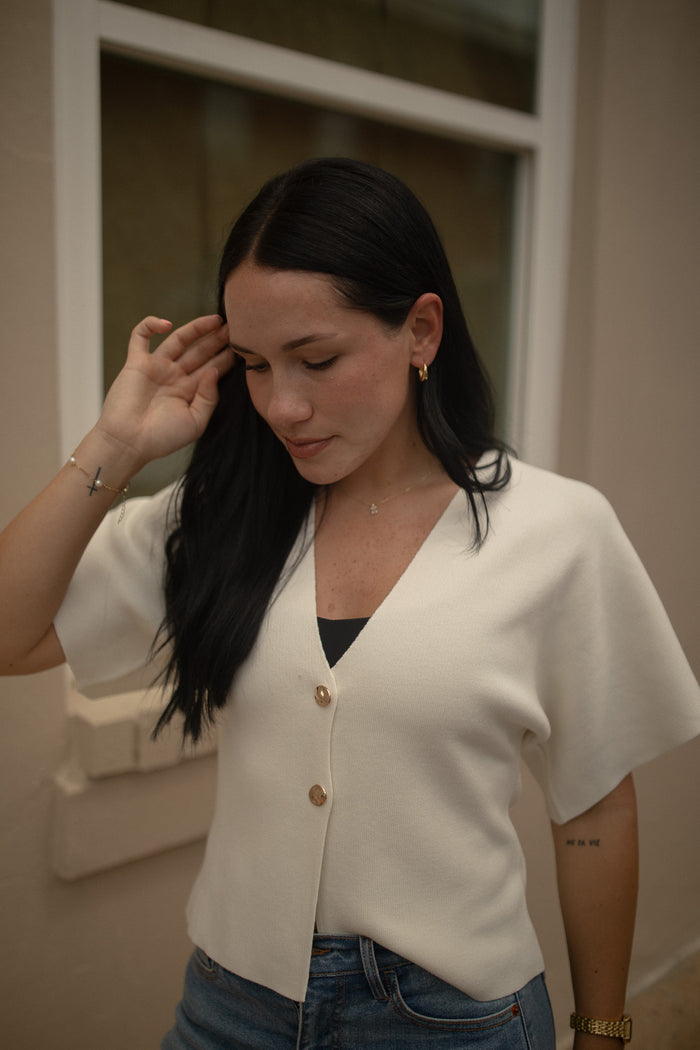 Metal Button Gameday Cardigan (ivory)