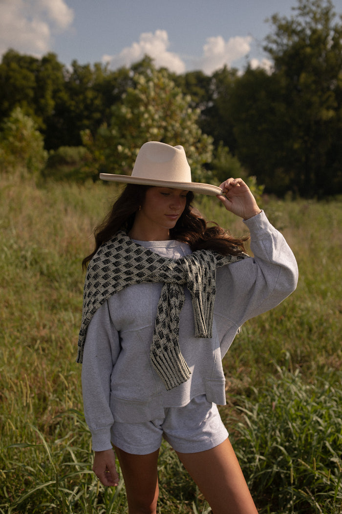 Camden Sweatshirt (heather grey)