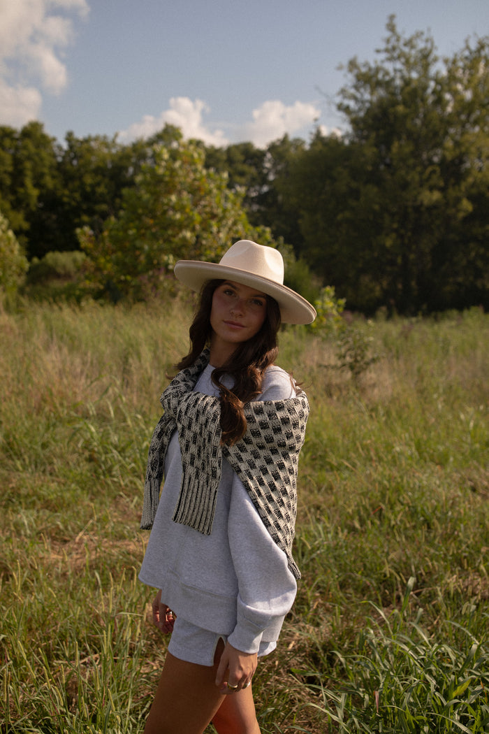 Camden Sweatshirt (heather grey)